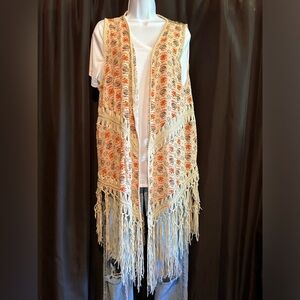 Umgee USA Southwestern Pattern Crochet Wrap‎ Size Large